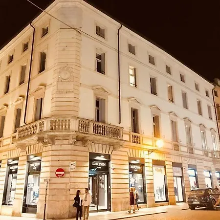 Palazzo Otello 4* ヴィチェンツァ